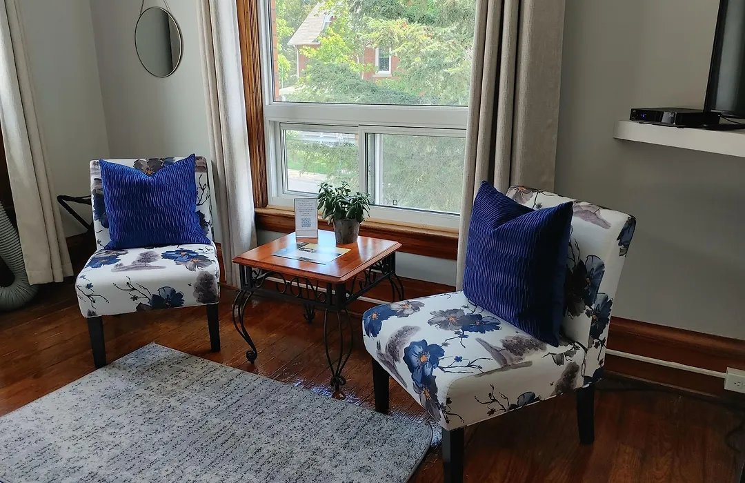Stonewater Manor B&B-1